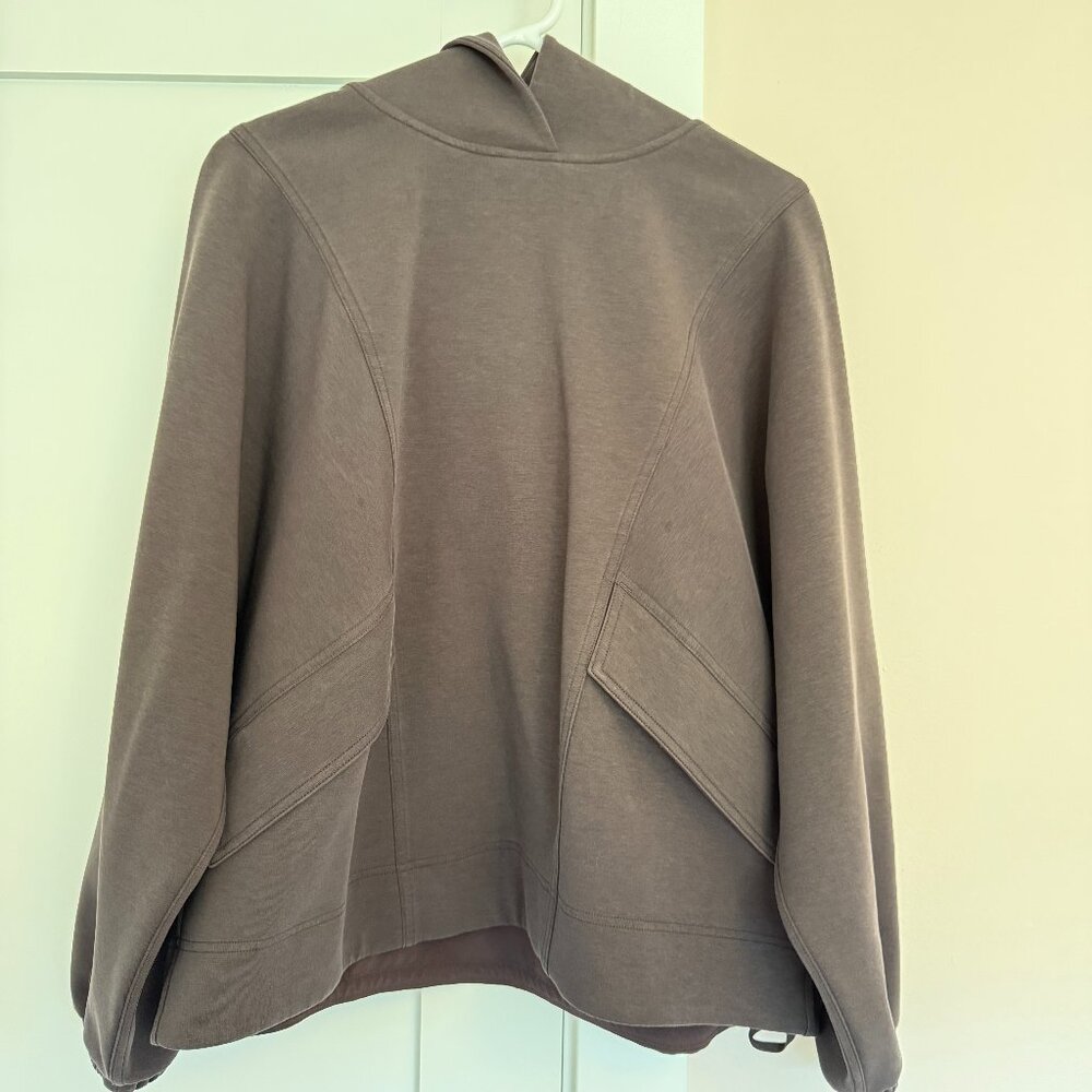 Lululemon Softstreme Hoodie Expresso Cinchable waist Size S Oversized Fit